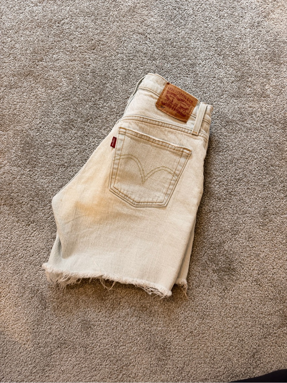 Levi's 501 mid-thigh Denim Shorts